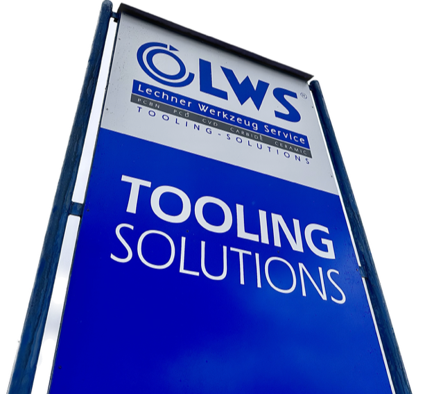 Firmenschild von "LWS Lechner Werkzeug Service" in Blau mit weißem Text "TOOLING SOLUTIONS".